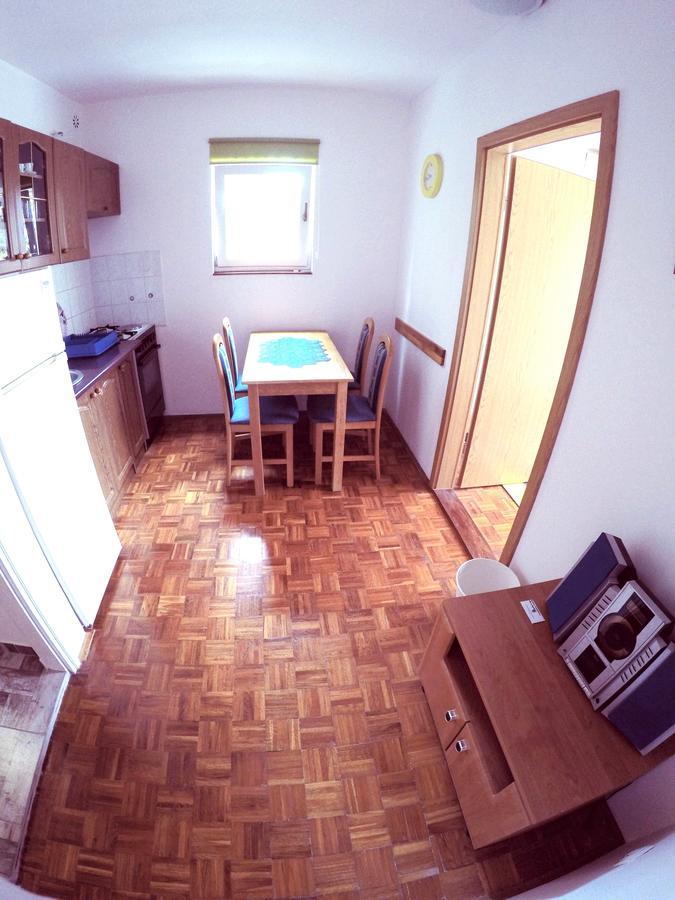 Blue City Apartment'S Repic บีโอกราดนาโมรู ภายนอก รูปภาพ
